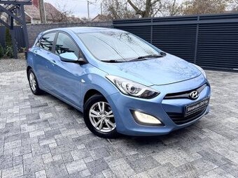 Hyundai i30 1.4 benzin