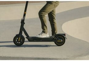 Ninebot KickScooter MAX G2 E by Segway 250km najazdene