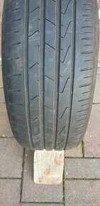 4 KS LETNE HANKOOK 215/55, R17, 98W. CENA 80 EUR. - 1