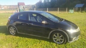 Predám Honda Civic 2006 2.2 cdti