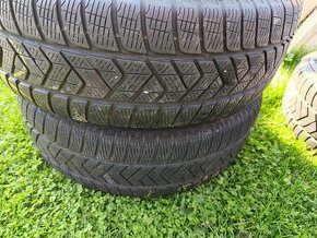 215/65r17 Pirelli Scorpion Zimné - 1