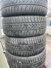 Zimné pneumatiky 225/45R17