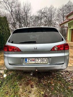 Predám Hondu Accord 2.2 i-CTDi Kombi (2004)