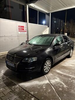 Volkswagen Passat (B6) - 1