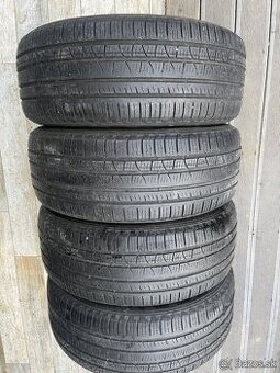 Celorocne pneumatiky 235/55 R19 Pirelli