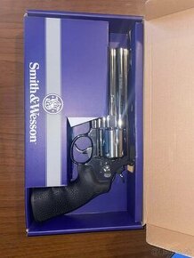 Smith & Wesson 629 Classic