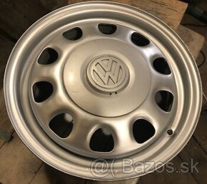 VW Stredove puklice 4x100