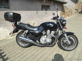 Honda CB 750 Seven Fifty - 1