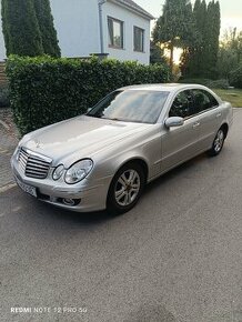 Mercedes E W211