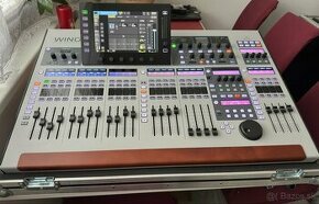 Predám mix Behringer Wing + prepravný case.