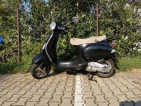 Piaggio Vespa LX 125 rok 2005