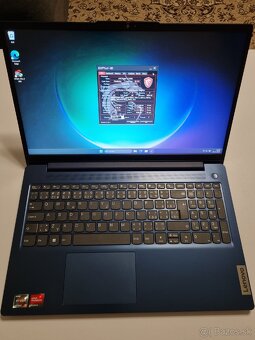 LENOVO IDEAPAD SLIM 3 Ryzen 3 7320u