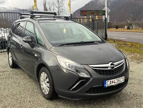 Opel Zafira Tourer 2.0 CDTi ECOTEC 130k Cosmo