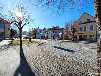 Prenájom, obchodný priestor v centre mesta Kežmarok, 100 m2