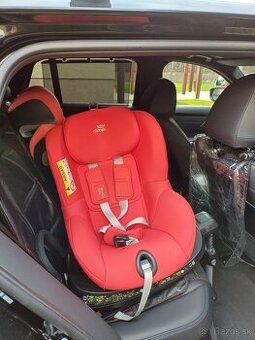 Britax dualfix otocna isofix