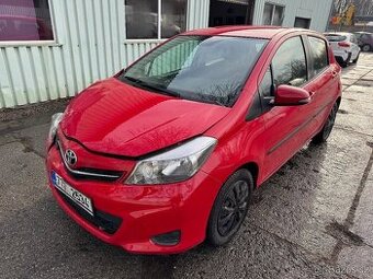 TOYOTA YARIS 1,0 51KW,ROK 11/2011,NAJ 150TKM,KLIMA,DOHODA