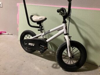 Pekny 14" detsky bicykel na styl bmx