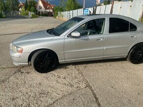 Volvo S60/RS71 automat 2007 136kw - 1