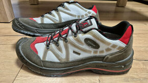 Stadler Outdoor a Salomon XT Reckon GTX - 1