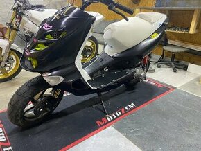 Aprilia SR 50 - 1