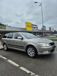 ŠKODA OCTAVIA 2 COMBI 1.9TDI 77KW M5 2010 NOVÁ KUPENA NA SK