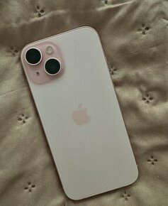 Iphone 15 pink