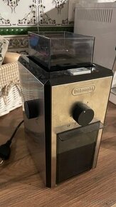 Mlynček na kávu - DeLonghi KG89