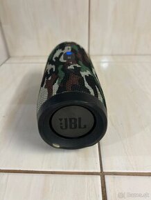 JBL Charge 3