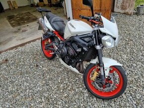 Triumph Street Triple 675 R 2012