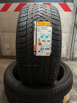 265/35 R22 Pirelli zimne