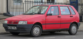 FIAT UNO, FIAT UNO Logo - 1