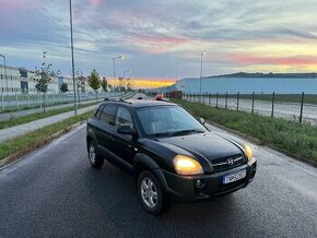 Hyundai Tucson 4x4 2006, 103 kW - 1