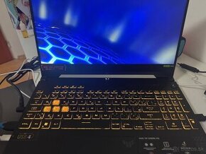 Asus TUF Gaming A15 // Ryzen 7 // RTX 4060 // 16 // 1TB SSD