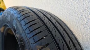 Atlas 235/55 R19