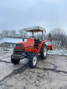 Japonský malotraktor KUBOTA X24 + rotavátor + strecha