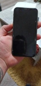 Predam/vymením Iphone xr 64gb black