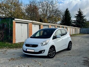 Kia Venga 1.6 CVVT A/T. Panorama. Tempomat Automat