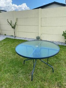 Okrúhly kovovo sklenený stôl 114 cm