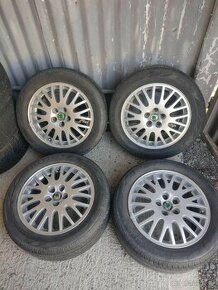 4 ks alu disky orig. Škoda 5x100 r16 pneu 205/55 r16