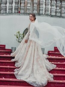 Luxusne vyčistené svadobné šaty