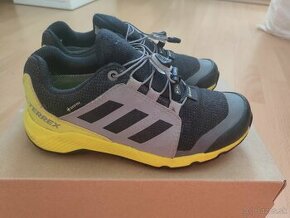 Adidas terrex veľkosť 33 Gore-Tex