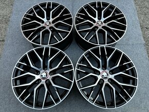 MAM RS4 5X112 R18 8J ET45 VW MERCEDES SKODA SEAT AUDI