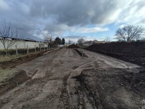 Hladam prácu strojinka pásové rypadlo nakladač