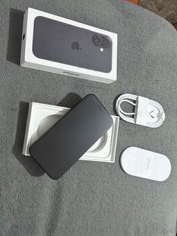 Predám Apple iPhone 16 256GB Black Aktivovaný kvôli kontrole