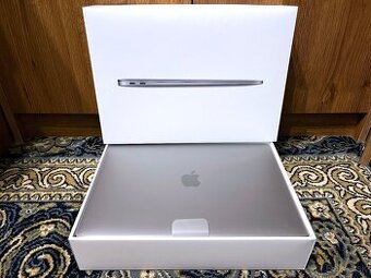 P: Apple Macbook Air M1 Space Grey - 16GM RAM - 256GB SSD