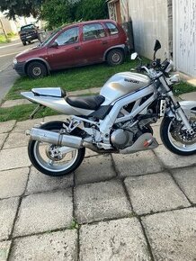 Suzuki SV1000 - 1