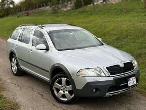 Škoda Octavia 2 Combi Scout 2.0 TDI 103 Kw - 1