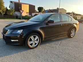 Škoda Octavia 2,0 TDI, 6 st. manuál, 110 kW, garážovaná.