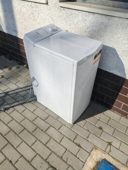 Práčka úzka 40 cm Indesit, dovoz v Bratislave zdarma