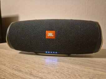 JBL Charge 4